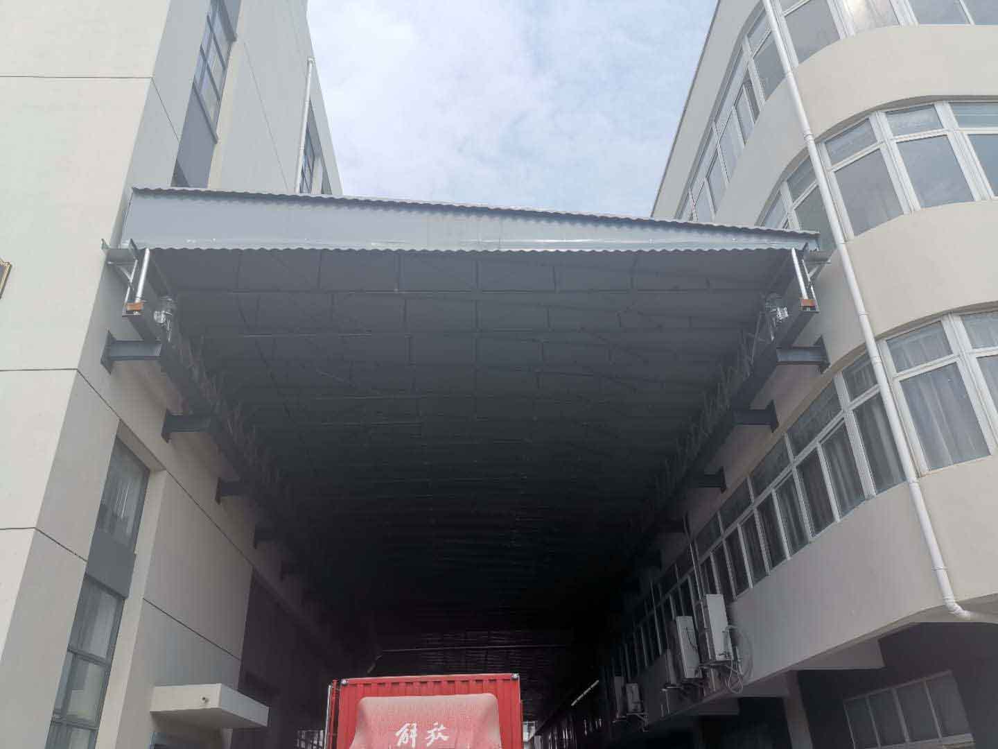 電動推（tuī）拉（lā）雨篷